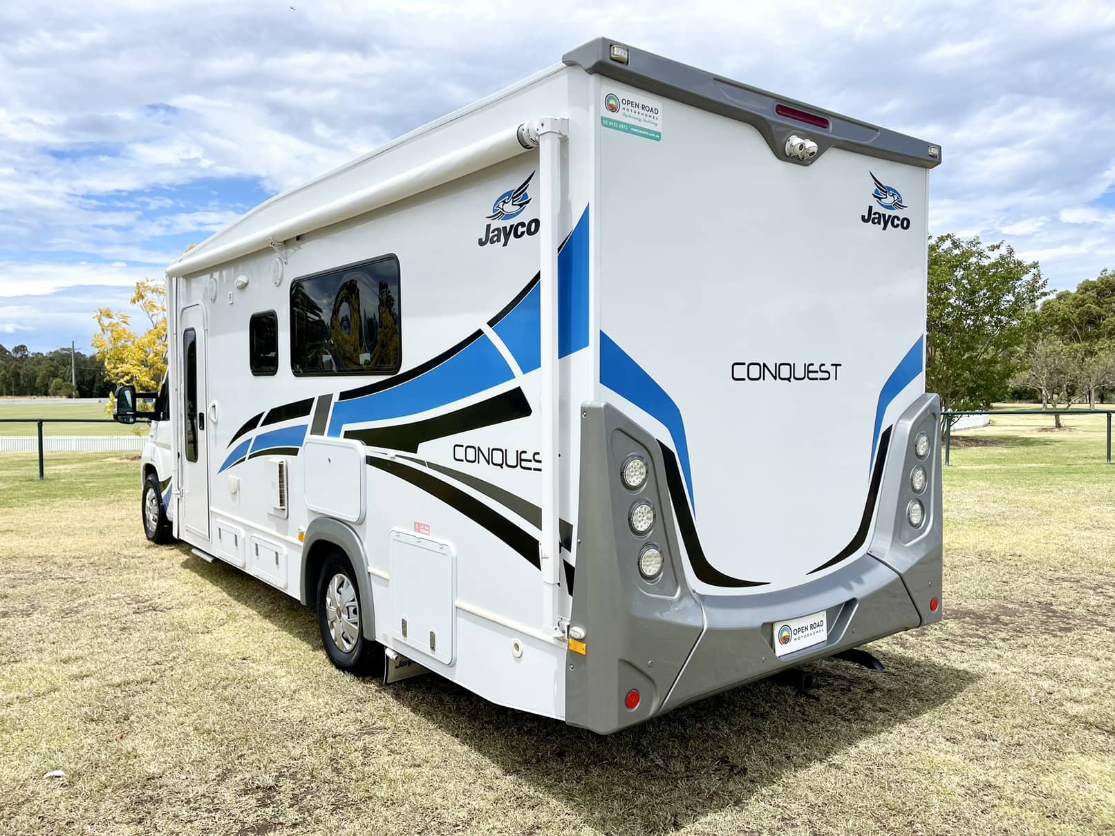 Jayco Conquest 251 ISLAND BED LOW KM’S Open Road Motorhomes